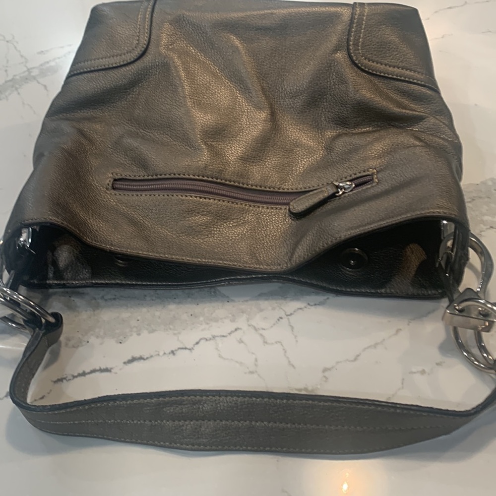 Handbag - Picture 6 of 8
